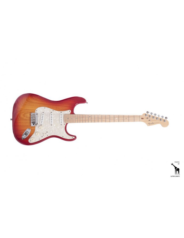 Fender American Deluxe Ash Stratocaster Aged Cherry Sunburst